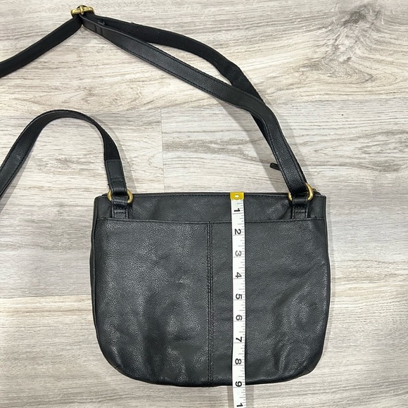 Fossil 1954 Black Cowhide Leather Slim Crossbody Purse Adjustable Strap Bag - Picture 6 of 9